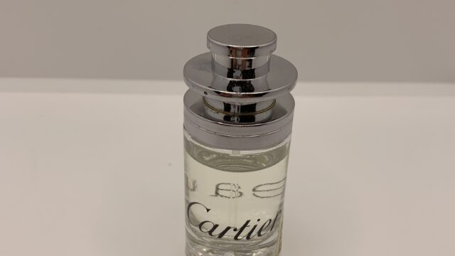 フルーツの香りが繊細な感覚を呼び覚ます香水 ほんのり香りがするひと時 香水の紹介ブログ